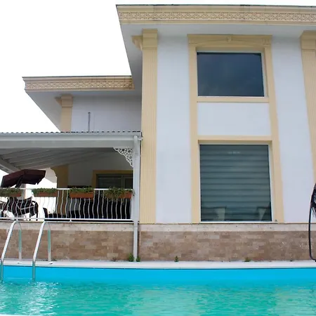 King Villa
